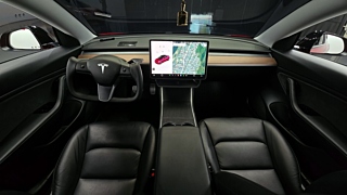 TESLA MODEL 3 2020