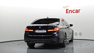BMW 5-SERIES G30 2023
