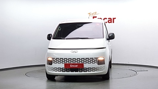 HYUNDAI STARIA 2022