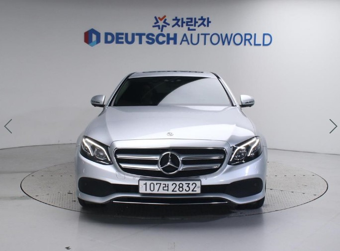 MERCEDES BENZ E-CLASS W213 2019