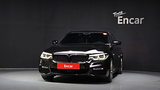BMW 5-SERIES G30 2017