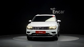 VOLKSWAGEN TIGUAN 2020