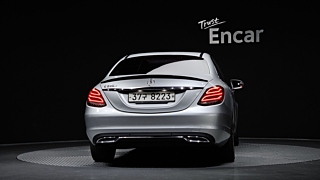 MERCEDES BENZ C-CLASS W205 2017