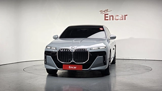 BMW 7-SERIES G70 2023