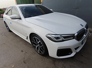 BMW 5-SERIES G30 2021