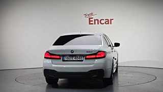 BMW 5-SERIES G30 2021