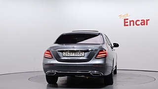 MERCEDES BENZ E-CLASS W213 2020
