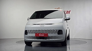 HYUNDAI STARIA 2023