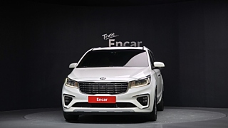 KIA CARNIVAL 2018