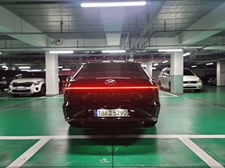 HYUNDAI GRANDEUR HYBRID GN7 2023