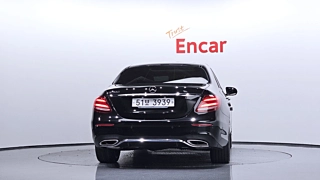 MERCEDES BENZ E-CLASS W213 2019