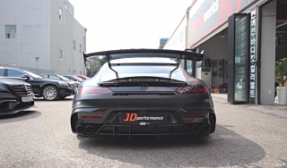 MERCEDES BENZ AMG GT 2016