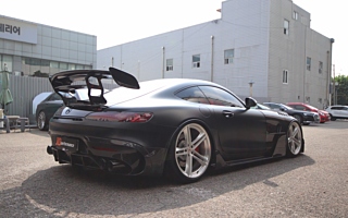 MERCEDES BENZ AMG GT 2016