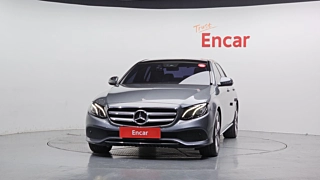 MERCEDES BENZ E-CLASS W213 2019
