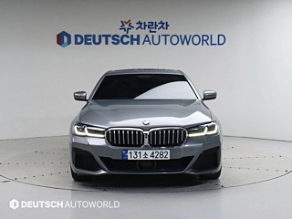 BMW 5-SERIES G30 2023