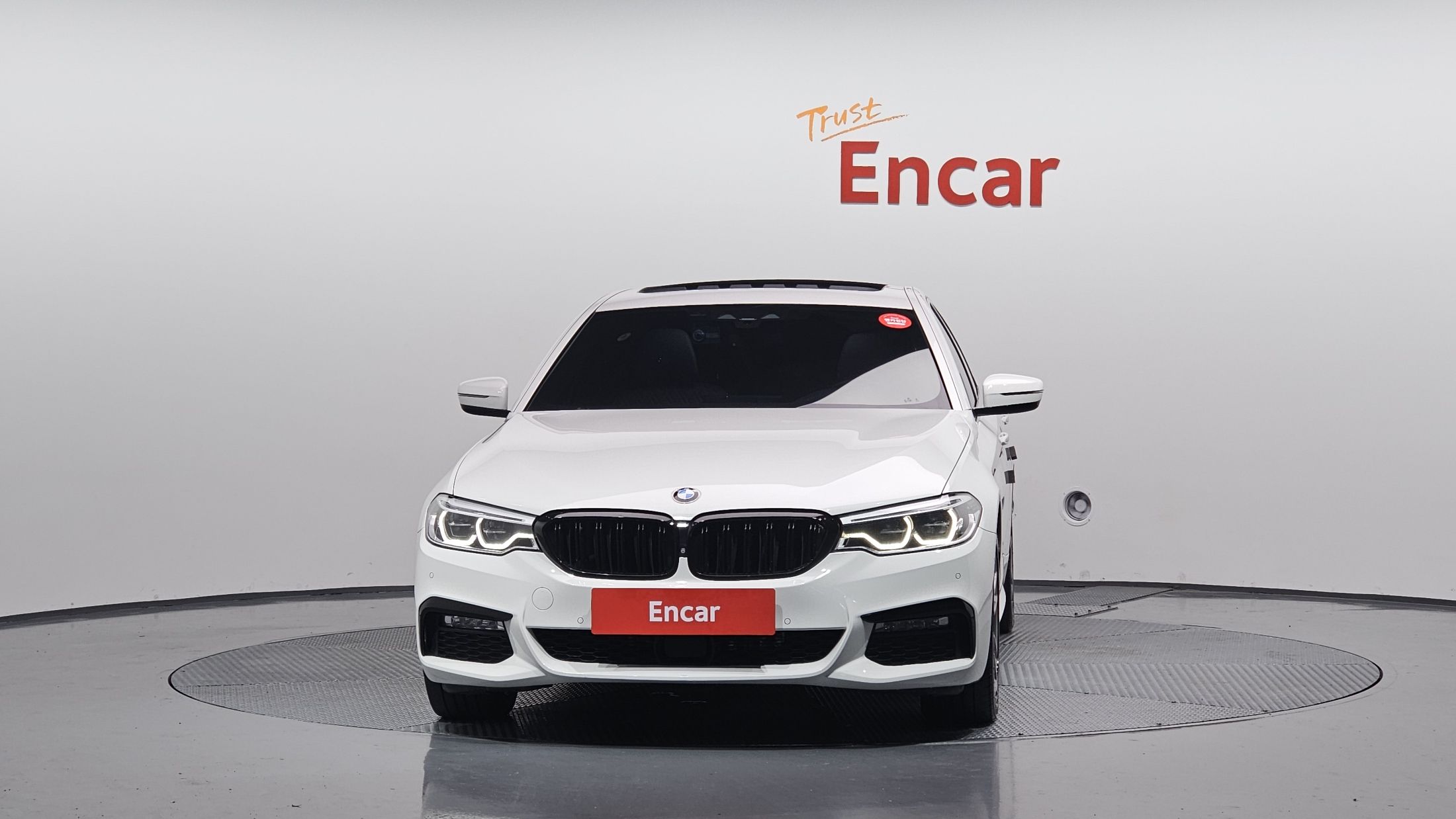 BMW 5-SERIES G30 2018