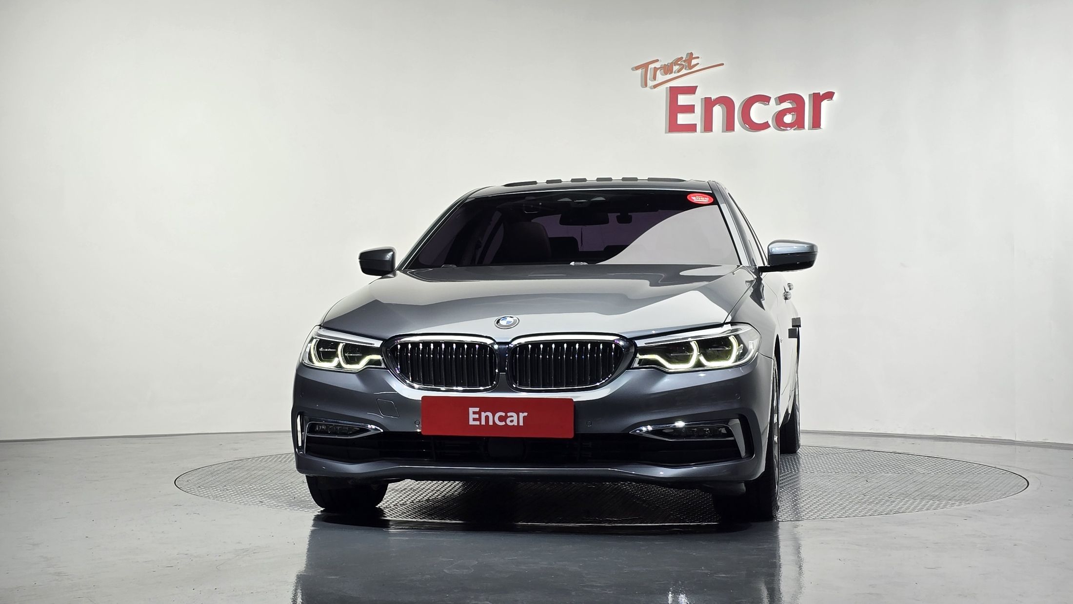 BMW 5-SERIES G30 2018