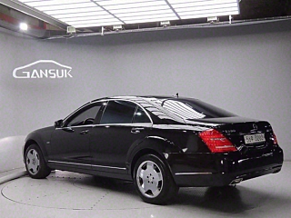 MERCEDES BENZ S-CLASS W221 2012