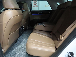 HYUNDAI GRANDEUR GN7 2023