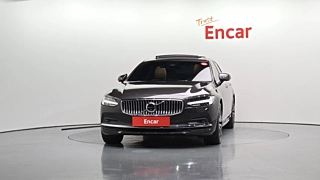 VOLVO S90 2022
