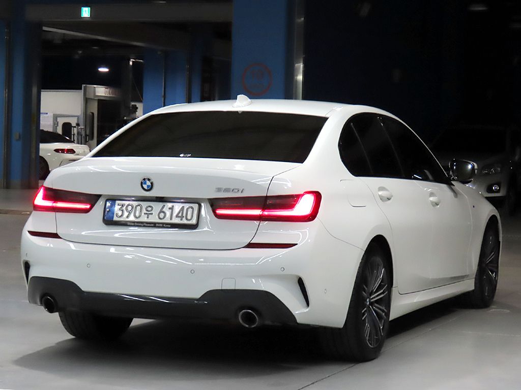BMW 3-SERIES G20 2021