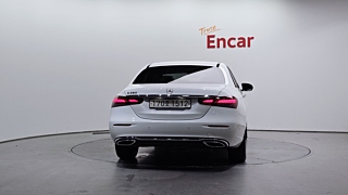 MERCEDES BENZ E-CLASS W213 2021