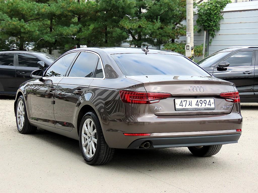 AUDI A4 B9 2018