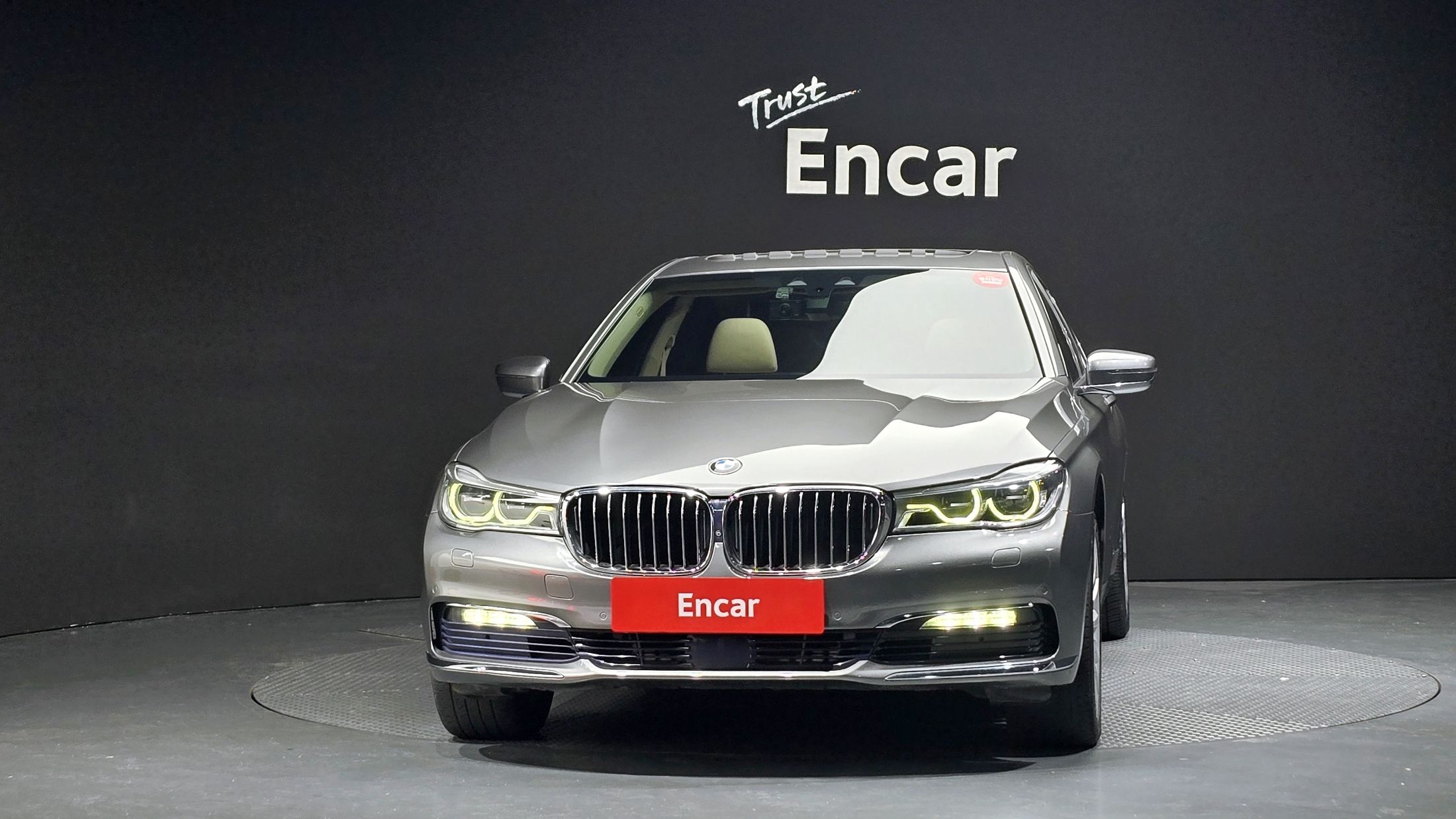 BMW 7-SERIES G11 2015