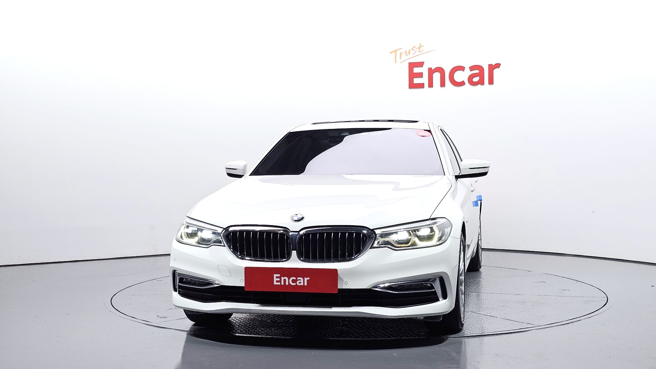 BMW 5-SERIES G30 2018