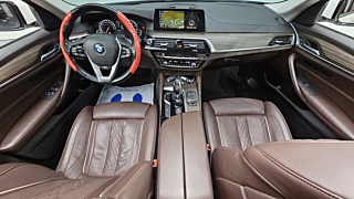 BMW 5-SERIES G30 2018