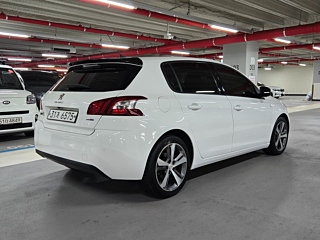 PEUGEOT 308 2017