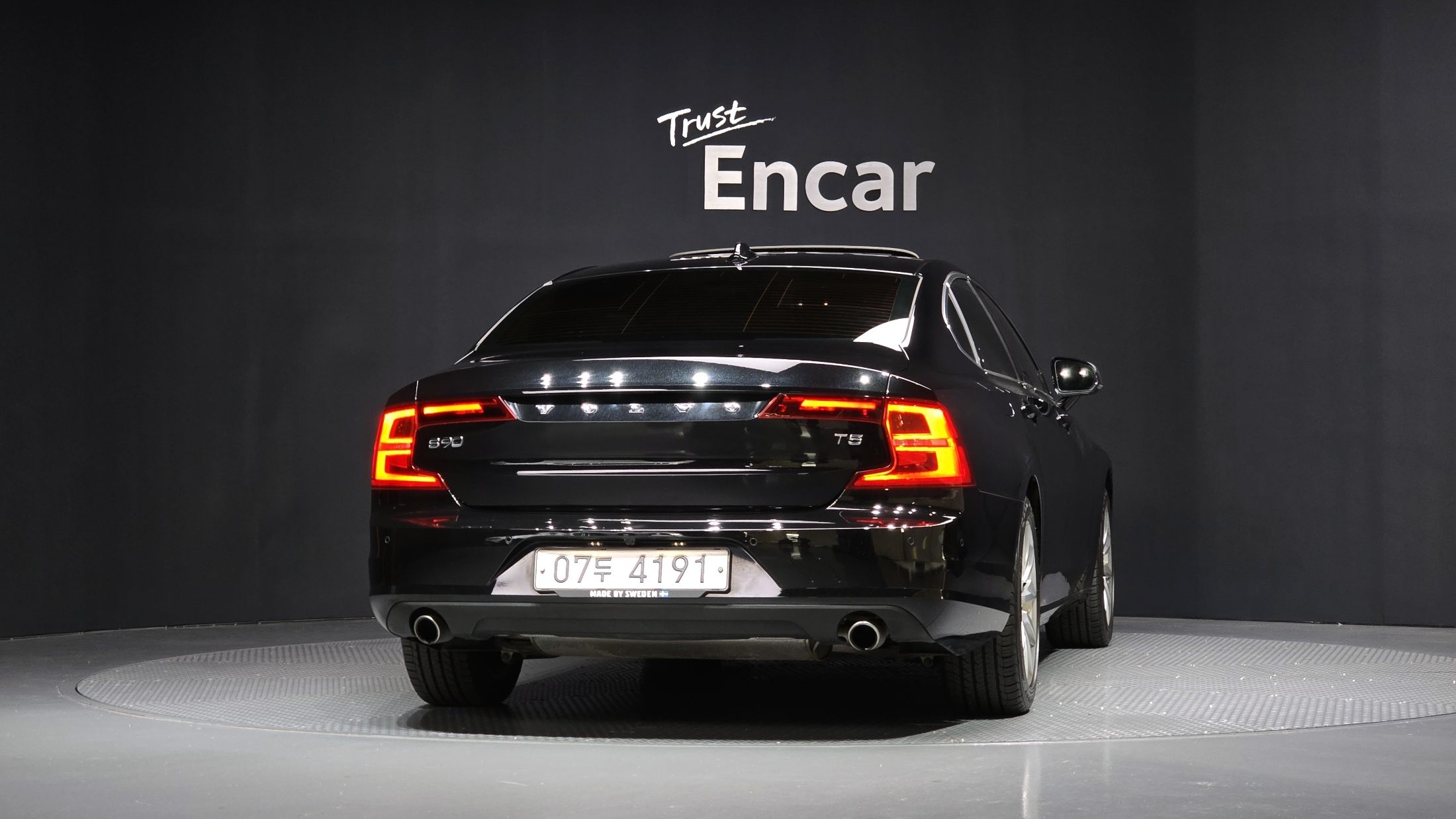 VOLVO S90 2017