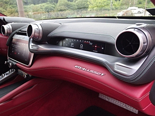 FERRARI GTC4 LUSSO 2018