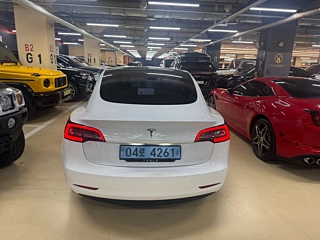 TESLA MODEL 3 2020