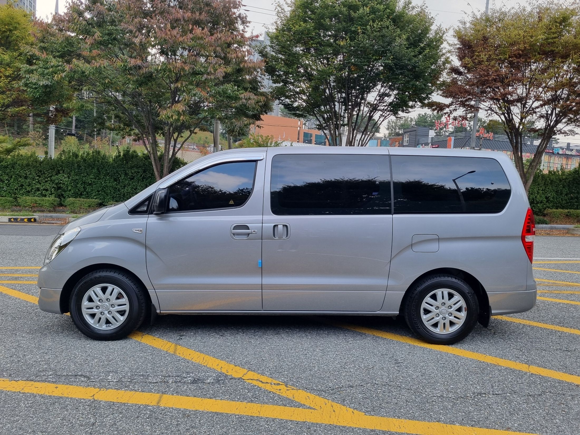 HYUNDAI STAREX GRAND 2016