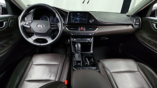 HYUNDAI GRANDEUR IG HYBRID 2018