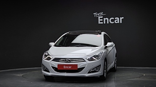 HYUNDAI I40 SALOON 2012