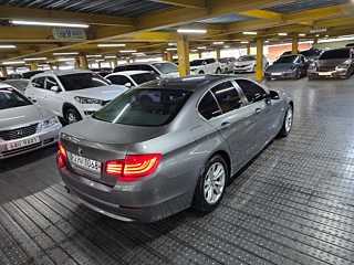 BMW 5-SERIES F10 2012