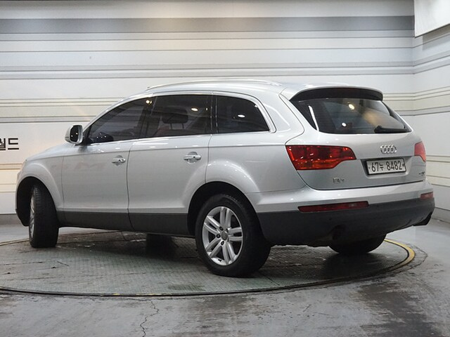 AUDI Q7 2009
