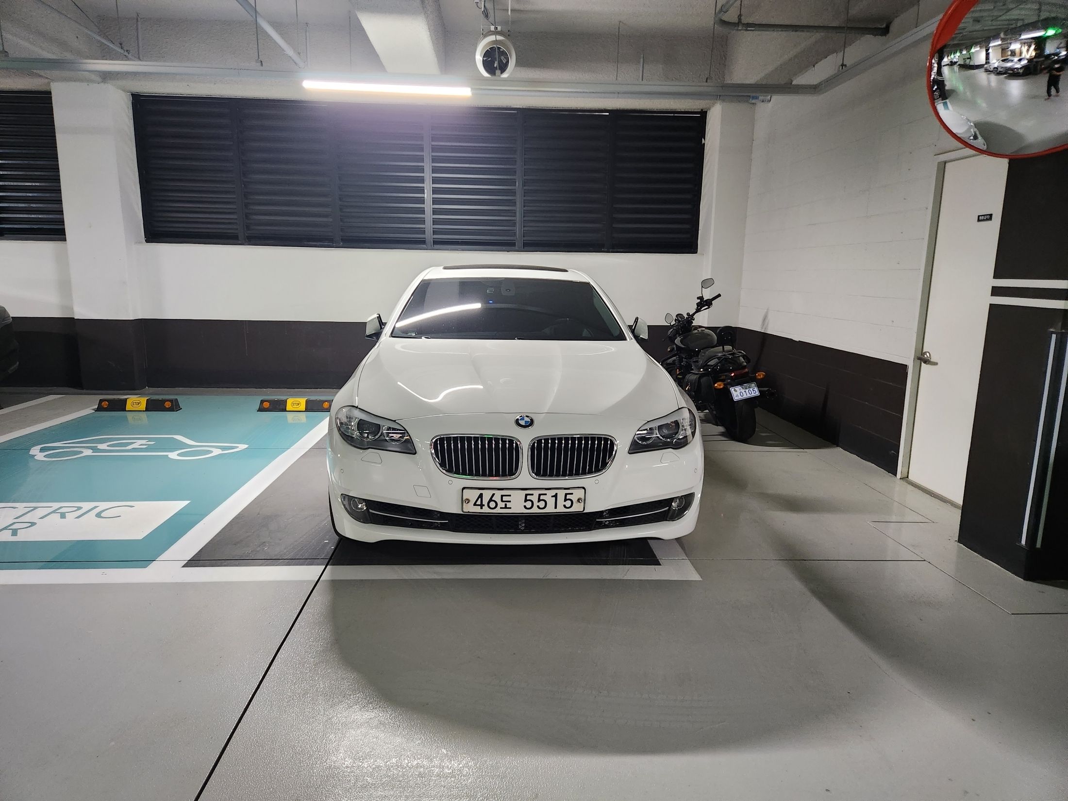 BMW 5-SERIES F10