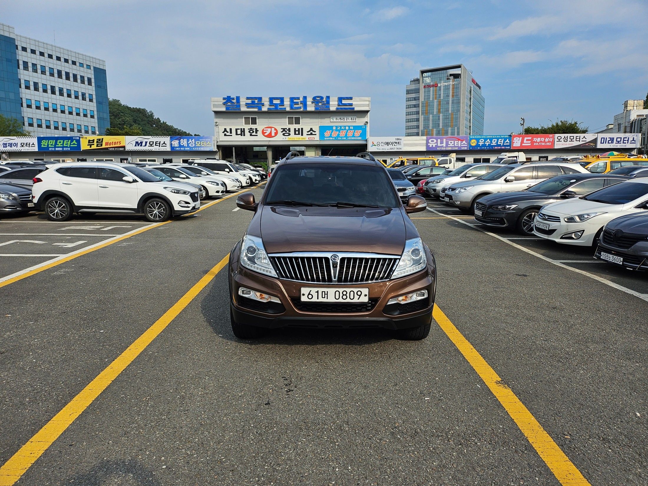 SSANGYONG REXTON W 2015
