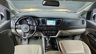 KIA CARNIVAL 2017