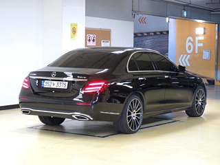 MERCEDES BENZ E-CLASS W213 2016