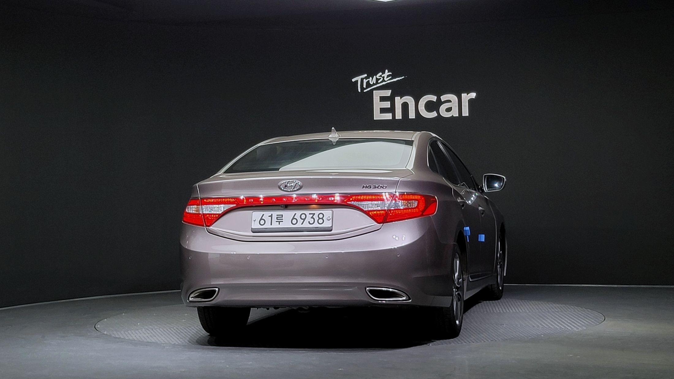 HYUNDAI GRANDEUR HG 2012