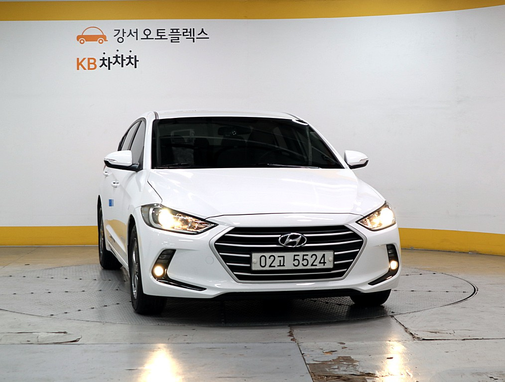 HYUNDAI AVANTE AD 2016