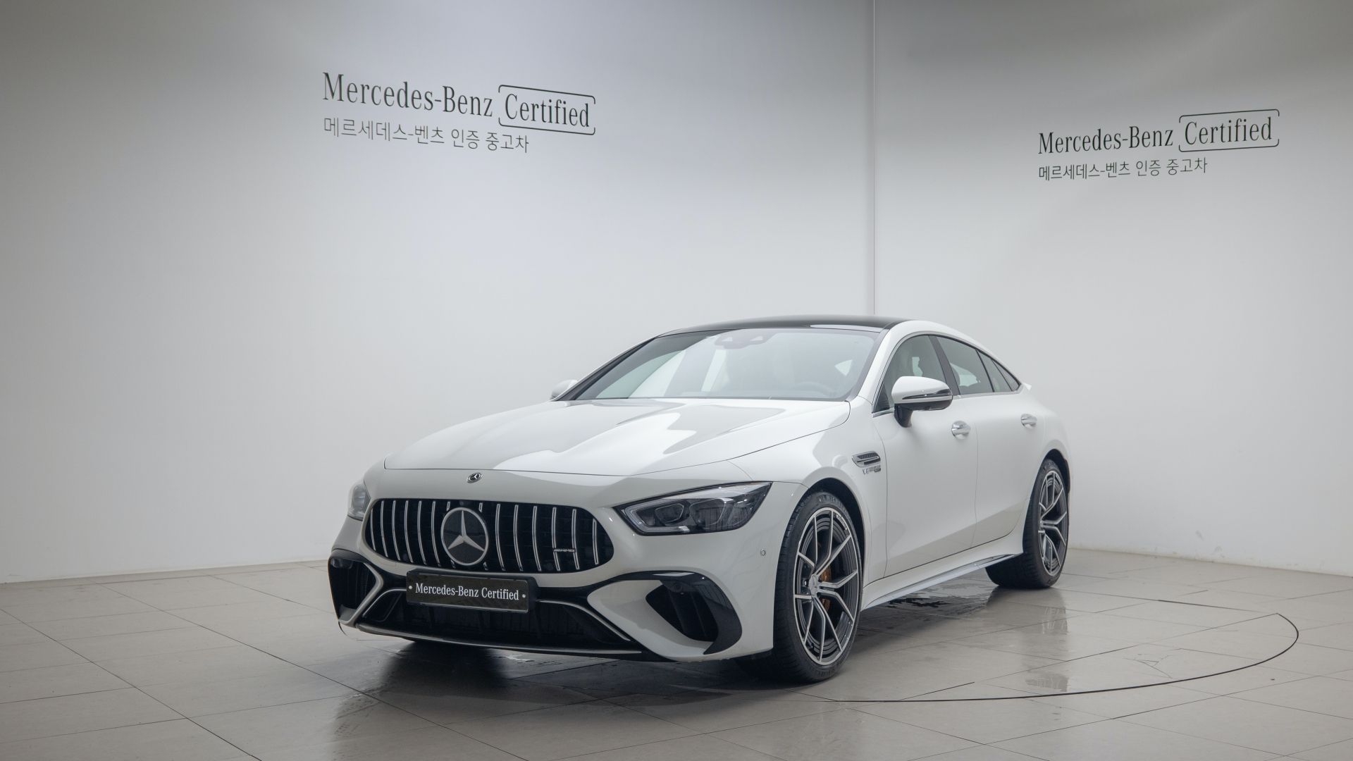 MERCEDES BENZ AMG GT