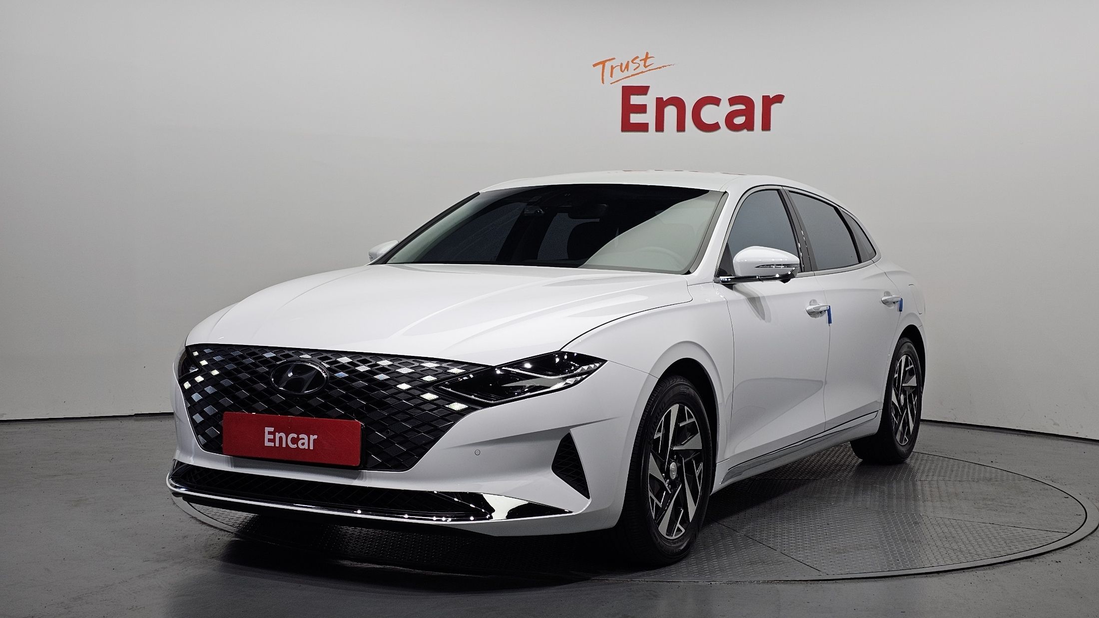 HYUNDAI GRANDEUR IG HYBRID 2022