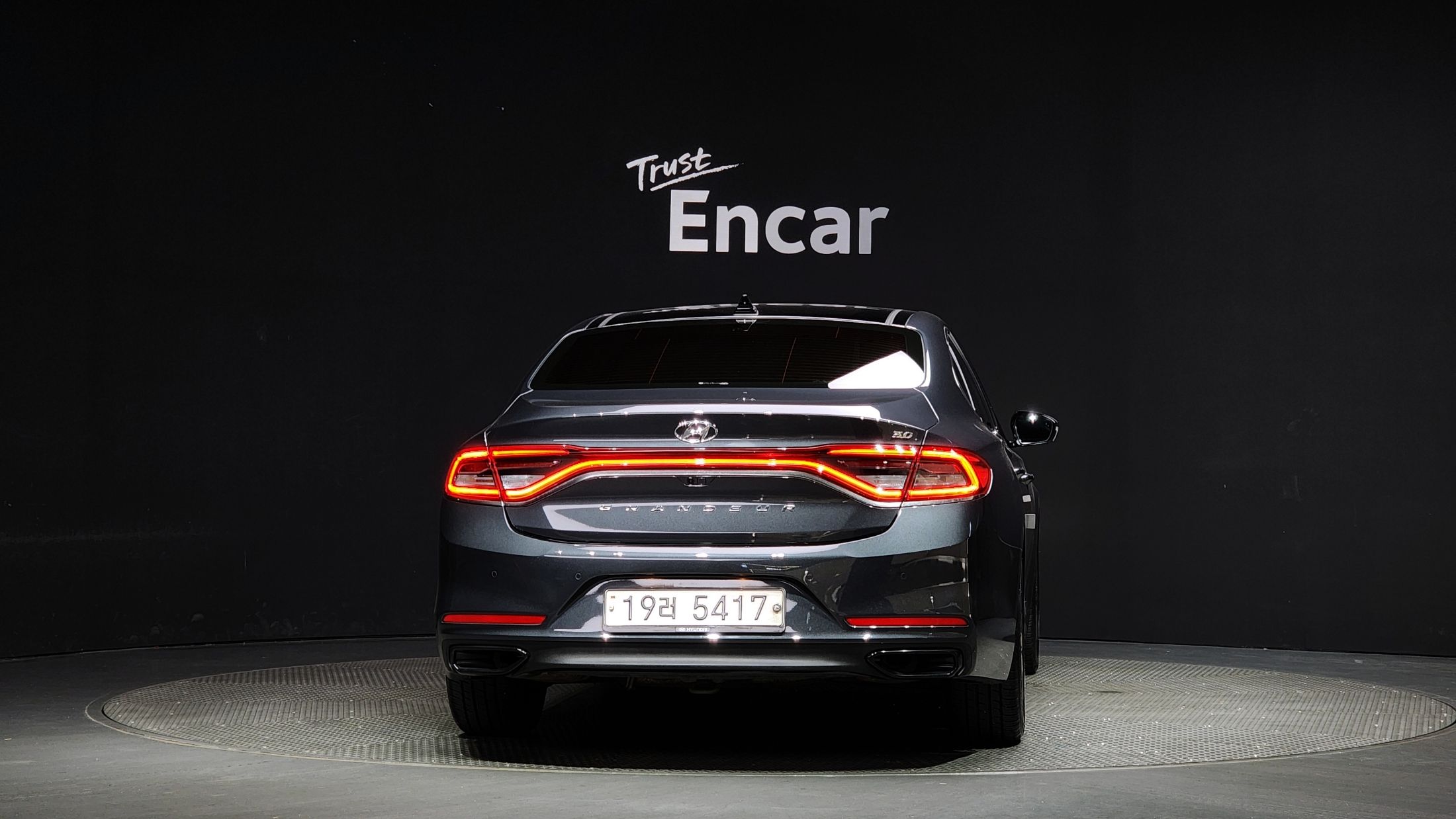 HYUNDAI GRANDEUR IG 2017