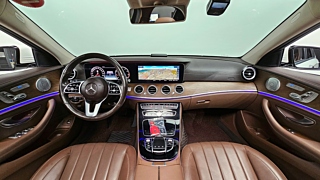 MERCEDES BENZ E-CLASS W213 2019