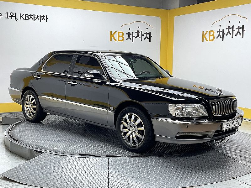 HYUNDAI EQUUS
